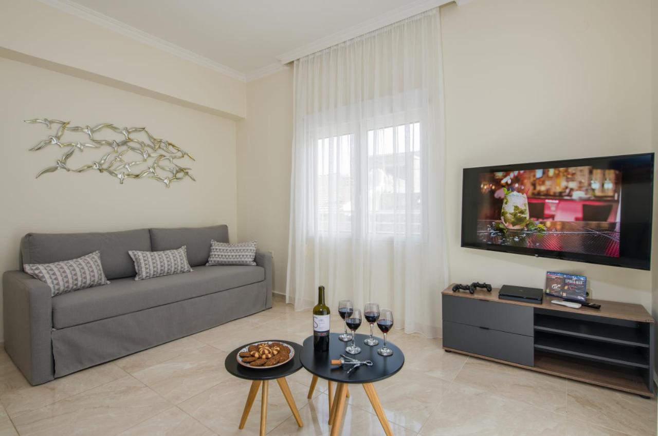 Center Manolia Dream 3 Bedroom Apartment 100M Away From The Beach Chania  Exteriér fotografie